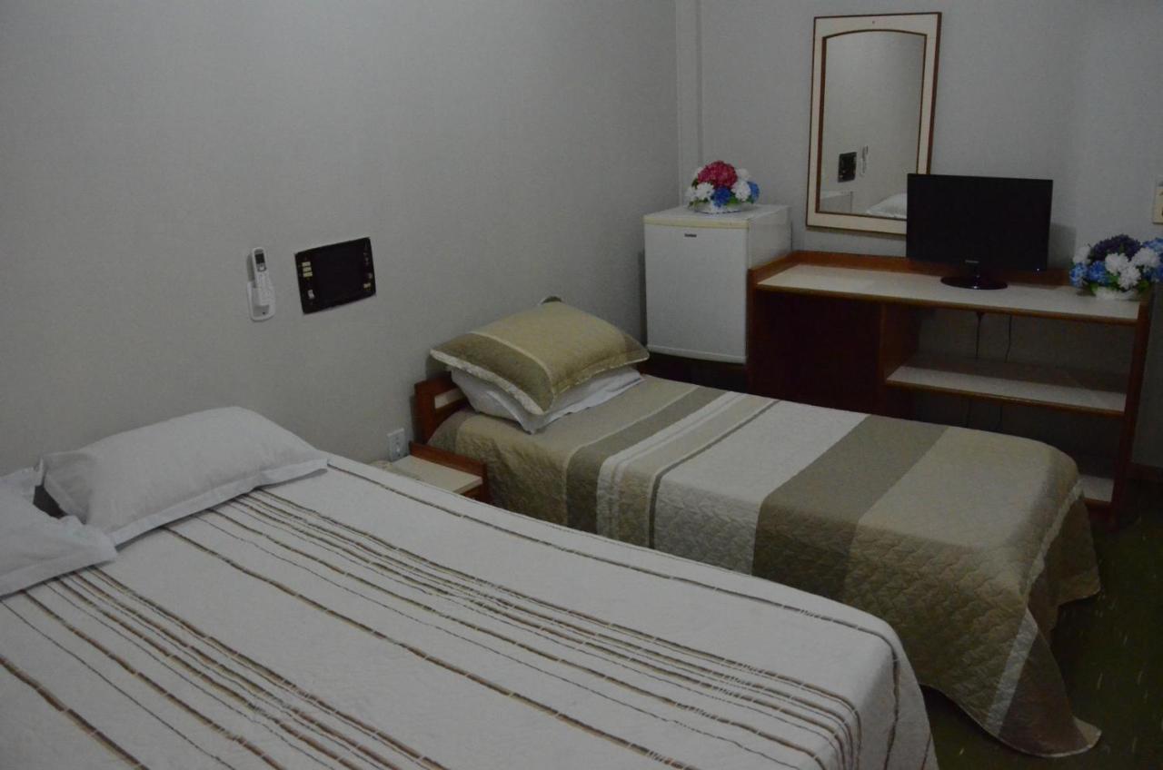 Hotel Novo Tamburi Santa Terezinha do Itaipu Kültér fotó